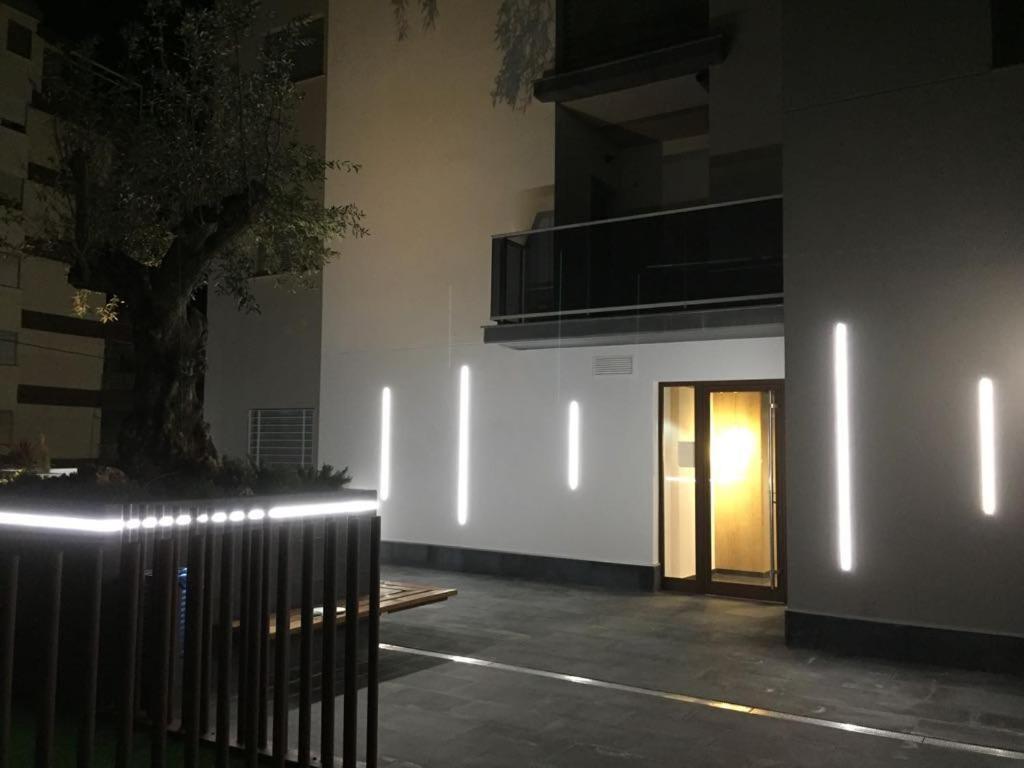 Edificio Attikos - Solo Familias Lejlighed Gandía Eksteriør billede